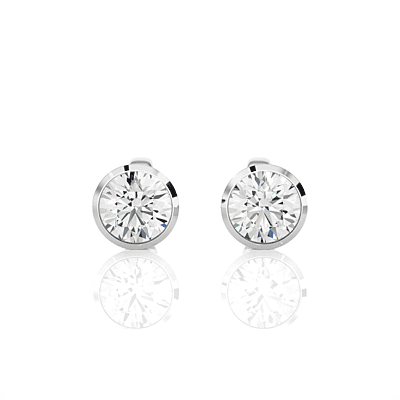 Tara Crown Glow – Halo Diamond Studs Tara Crown Glow – Halo Diamond Studs